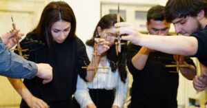 סדנת גיבוש בחוץ או באולם: מה ההבדל וכמה עולה